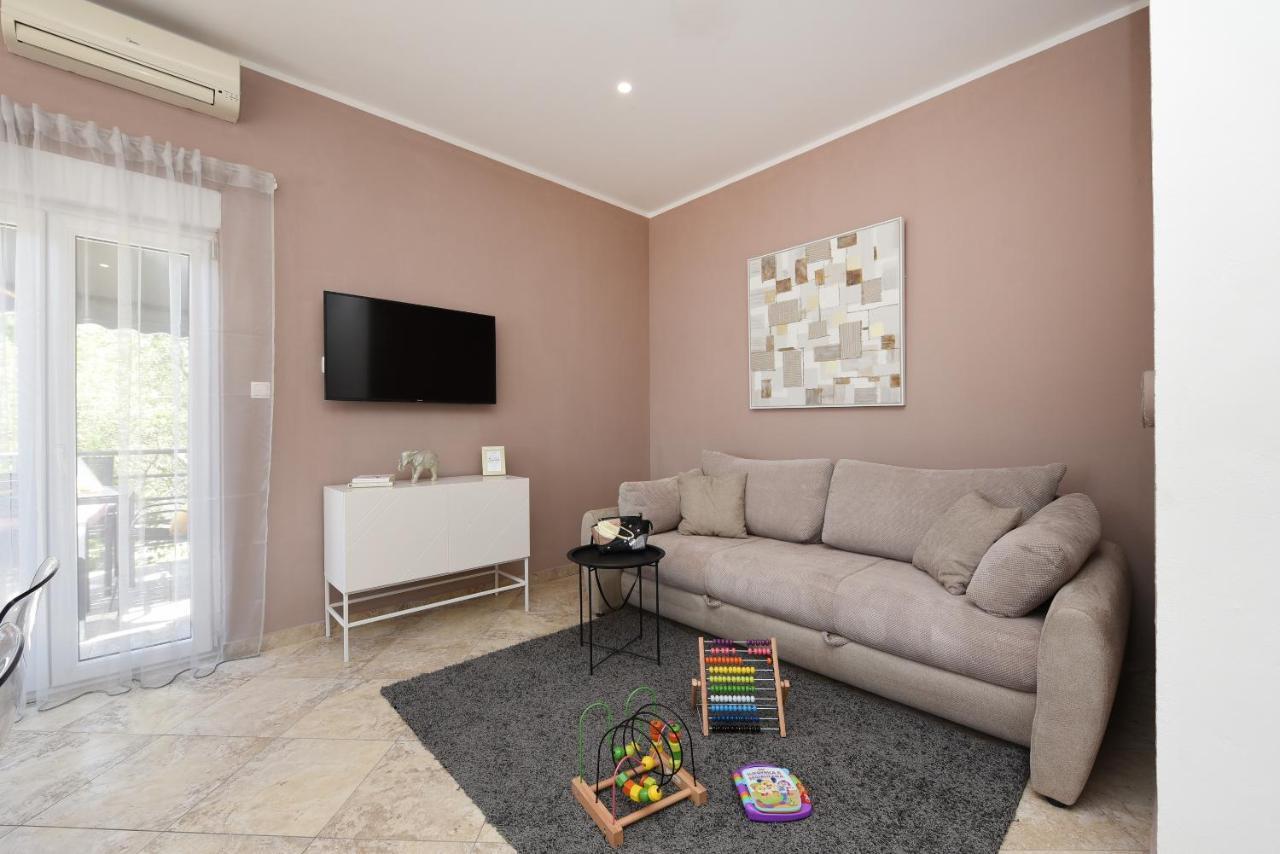 Malako Family Apartments Seline Exterior foto